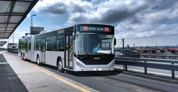 İstanbul'a özel metrobüs üretiyor
