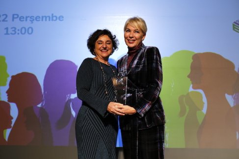 Sosyal Girişimci Kadın Ödülü Nur Ger'in oldu